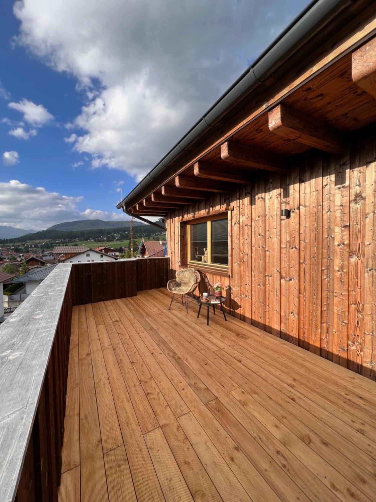 Chic Lodge-Apartments Ehrwald Bagian luar foto