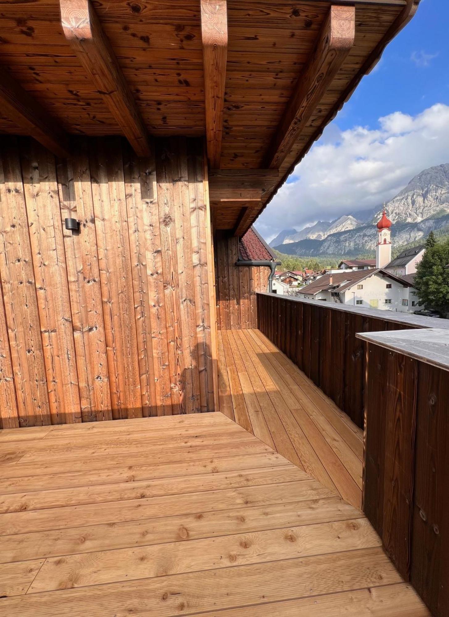 Chic Lodge-Apartments Ehrwald Bagian luar foto